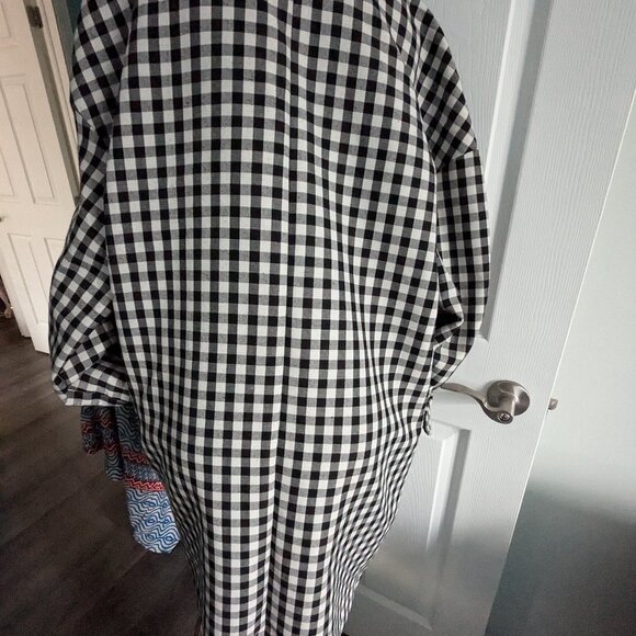 Black Tape coat - Picture 5 of 11